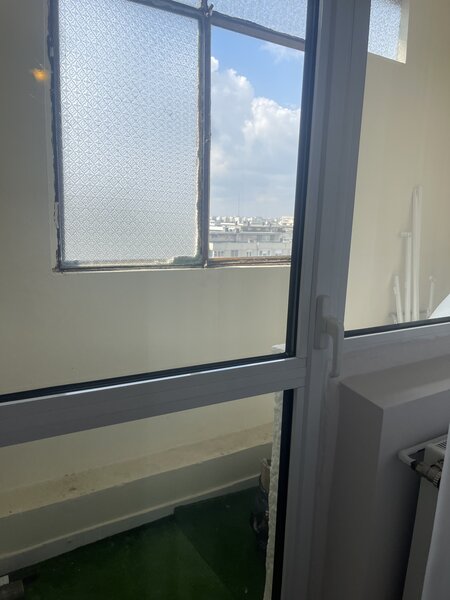 Ghencea, capat 41, bloc 1985, stradal